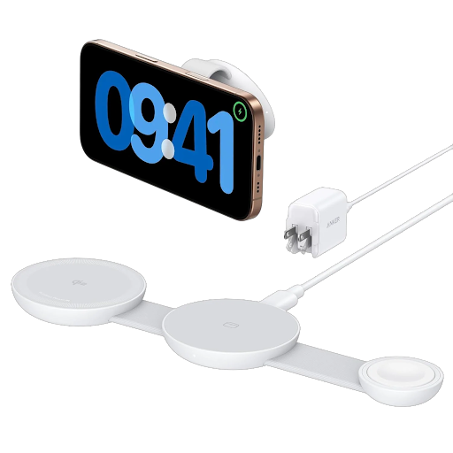 Choosing Between a Wireless Charging Pad and Power Bank for Travel